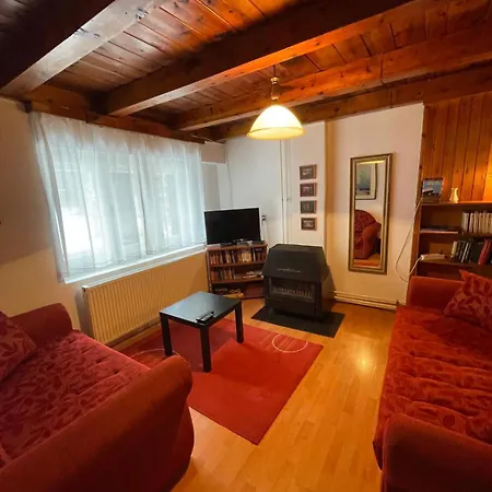 Holiday home Planinska Kuca Kapetan Markovic *