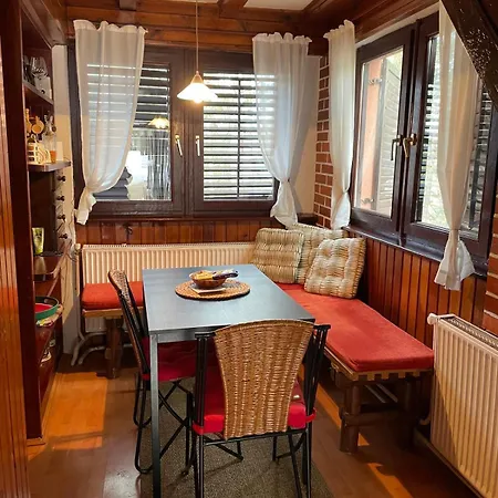 Planinska Kuca Kapetan Markovic Holiday home